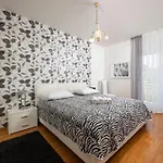 아파트 Coastal Comfort 포드스트라나